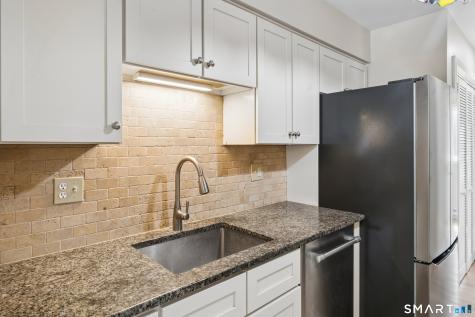 46 Twin Oaks New Milford CT 06776