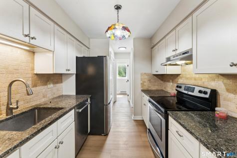 46 Twin Oaks New Milford CT 06776