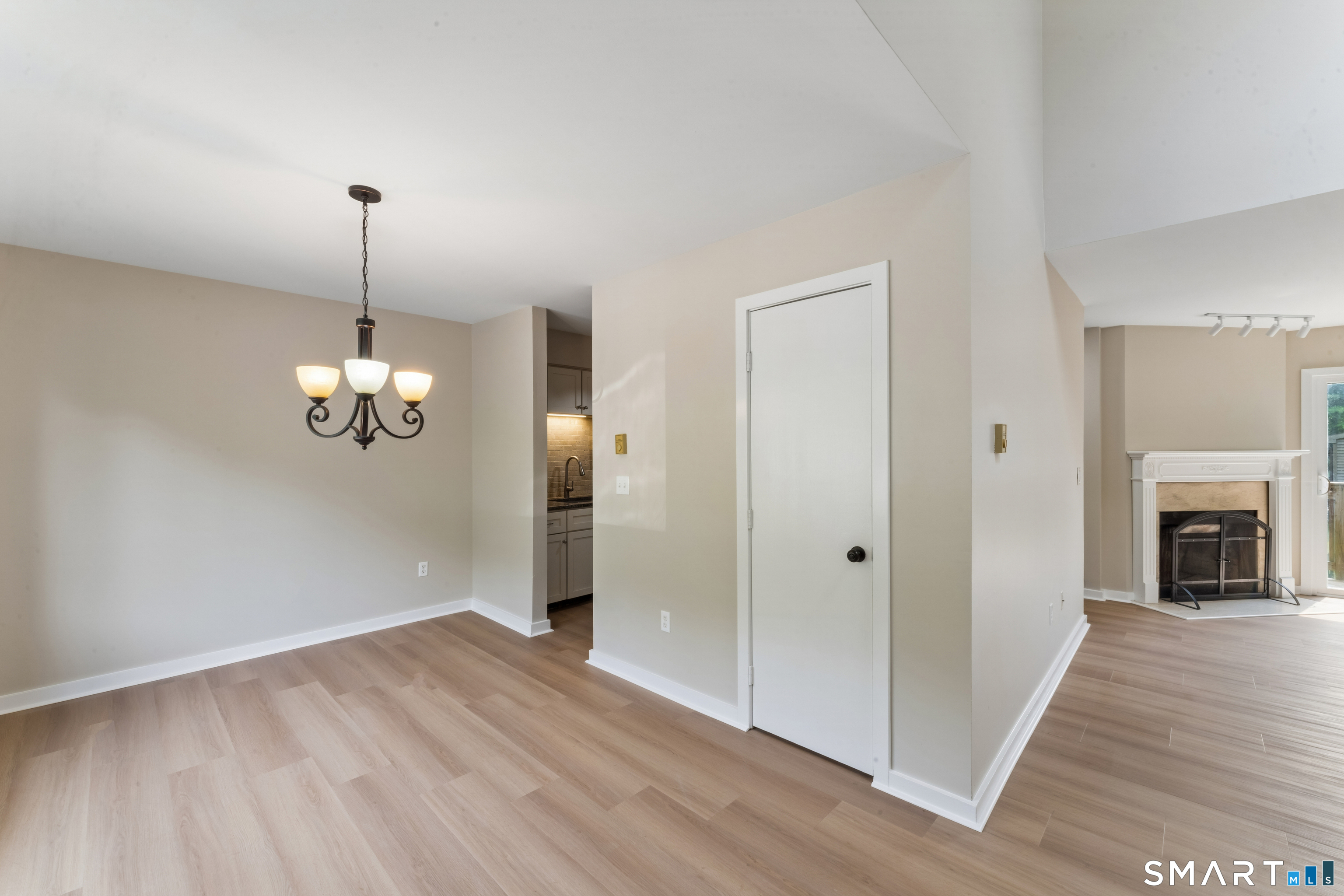 46 Twin Oaks New Milford CT 06776