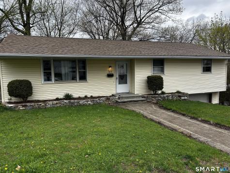 87 Worcester Avenue Waterbury CT 06705