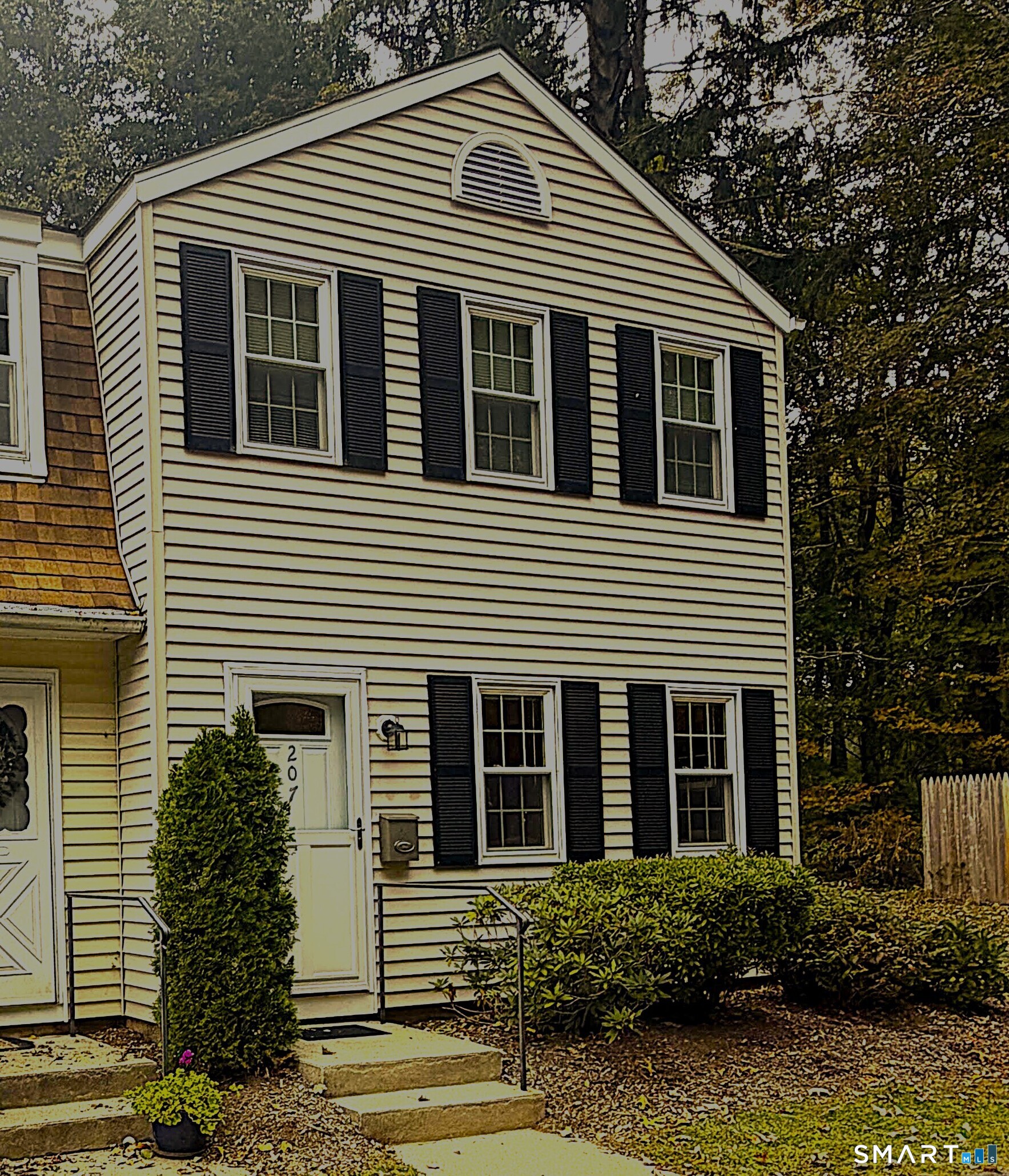 Deep River CT, 391 Main Street, Unit 207
