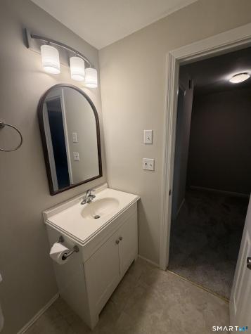391 Main Street Deep River CT 06417