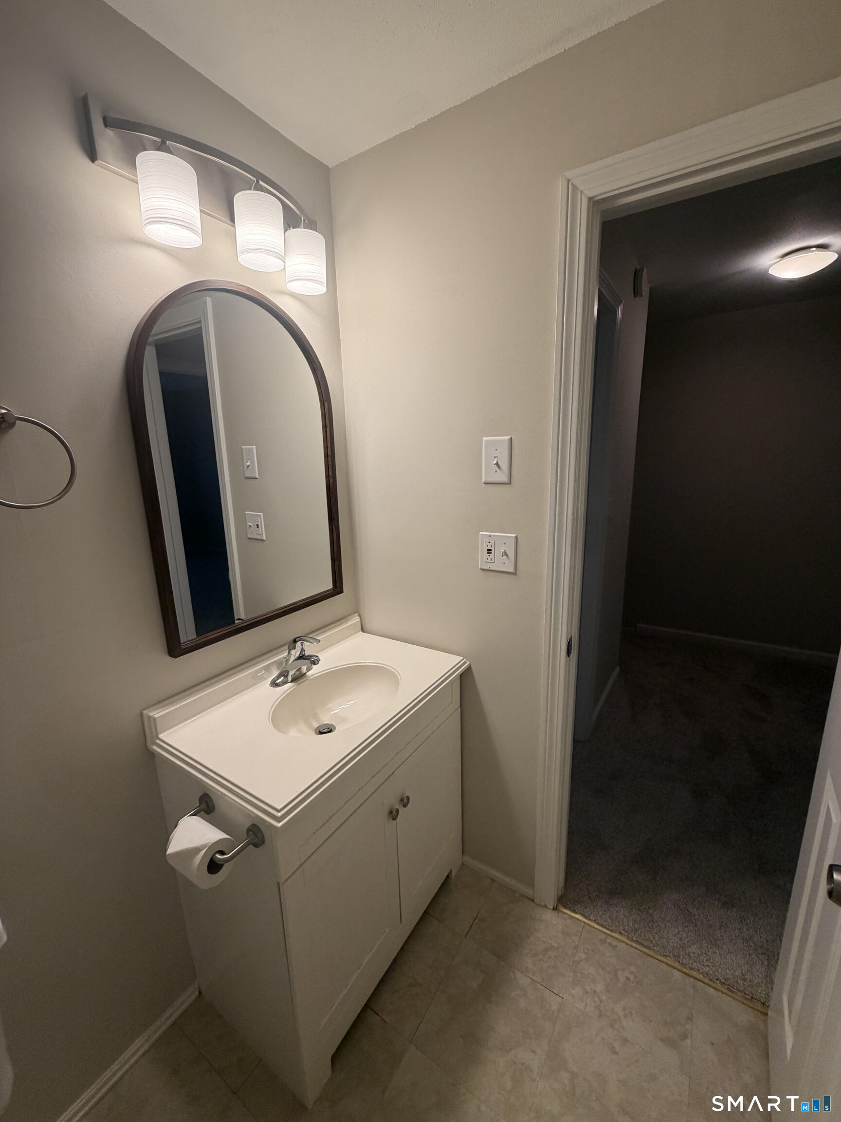 391 Main Street Deep River CT 06417