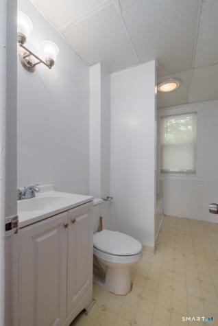 95 Sunnyside Avenue Waterbury CT 06708