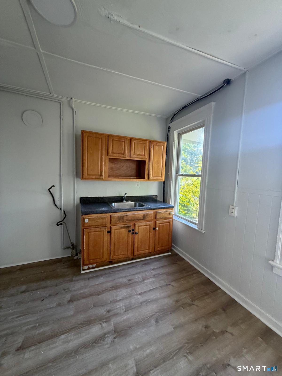 183 Chestnut Avenue Waterbury CT 06710