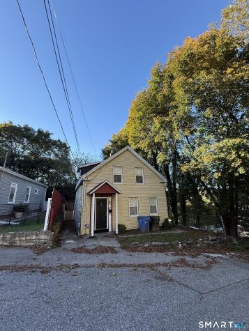 15 Ripley Place Norwich CT 06360