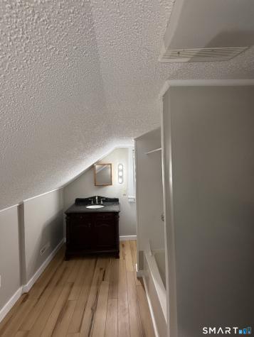 15 Ripley Place Norwich CT 06360