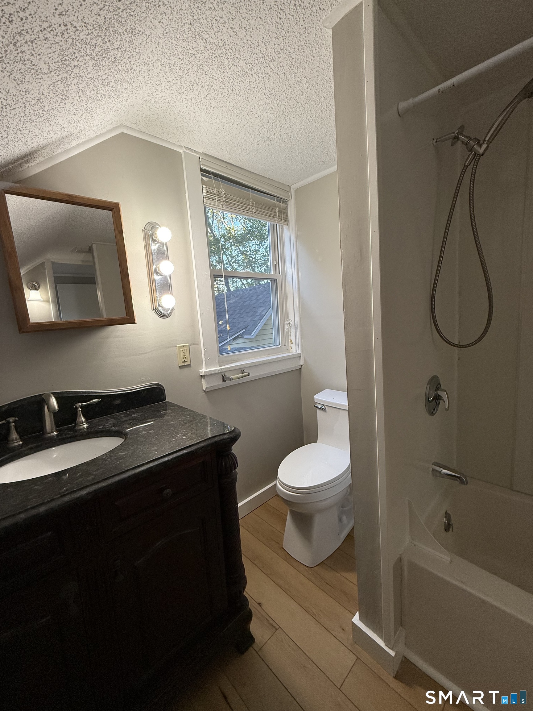 15 Ripley Place Norwich CT 06360