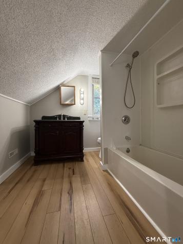 15 Ripley Place Norwich CT 06360