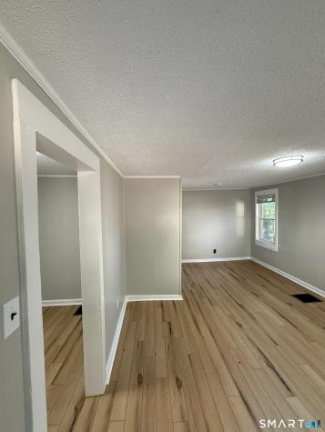 15 Ripley Place Norwich CT 06360