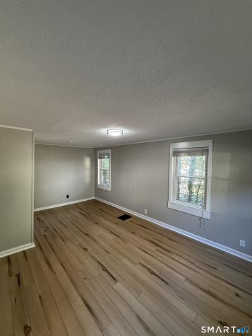 15 Ripley Place Norwich CT 06360