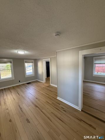15 Ripley Place Norwich CT 06360