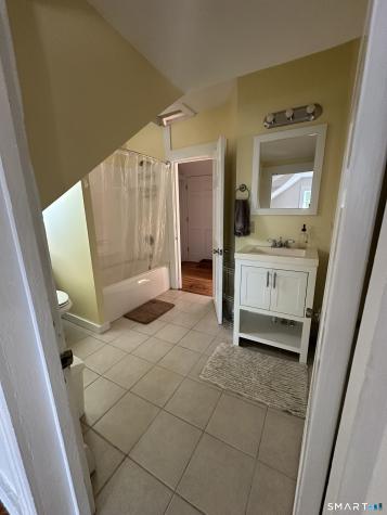 22 North Main Street East Hampton CT 06424