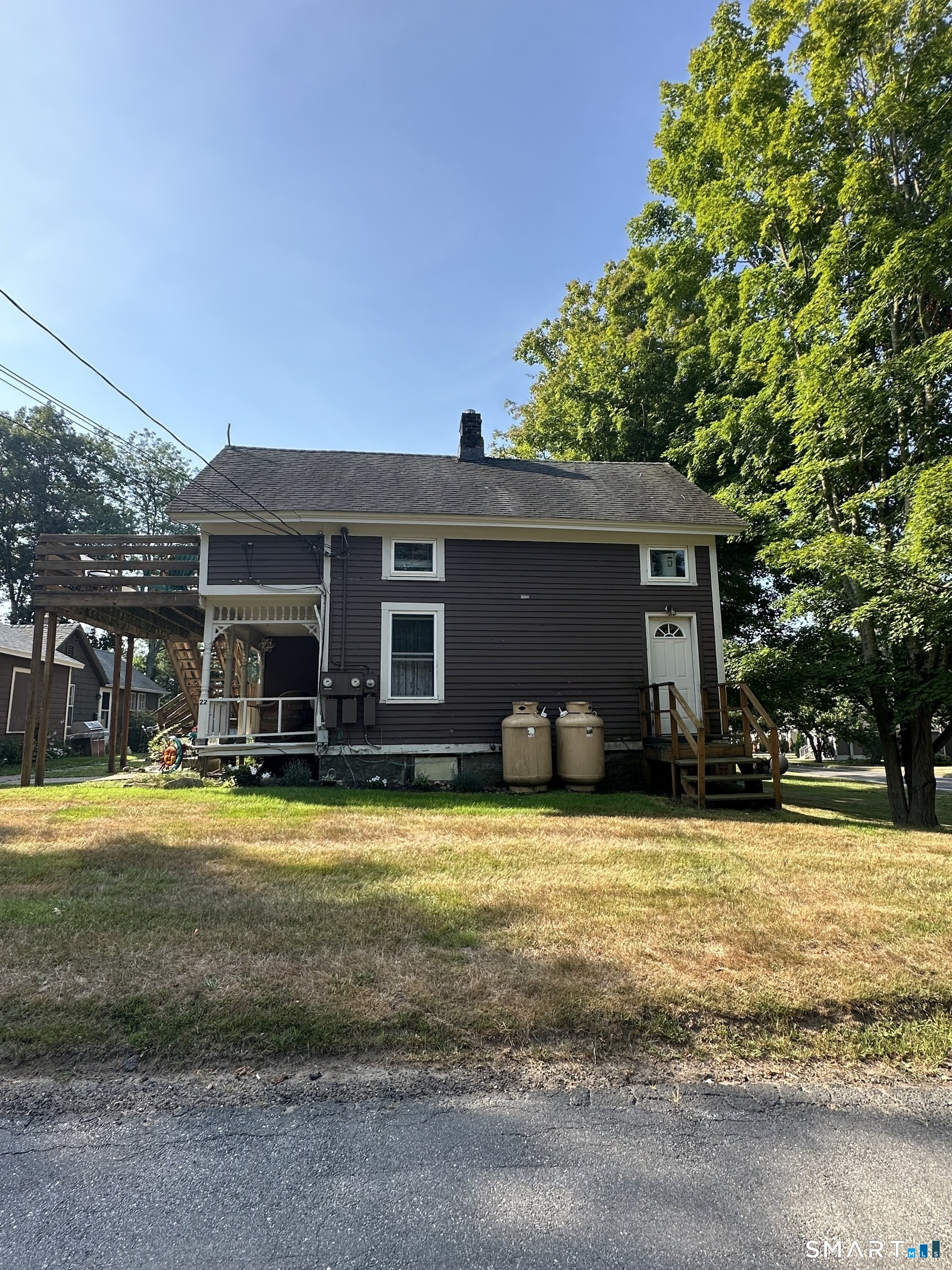 22 North Main Street East Hampton CT 06424