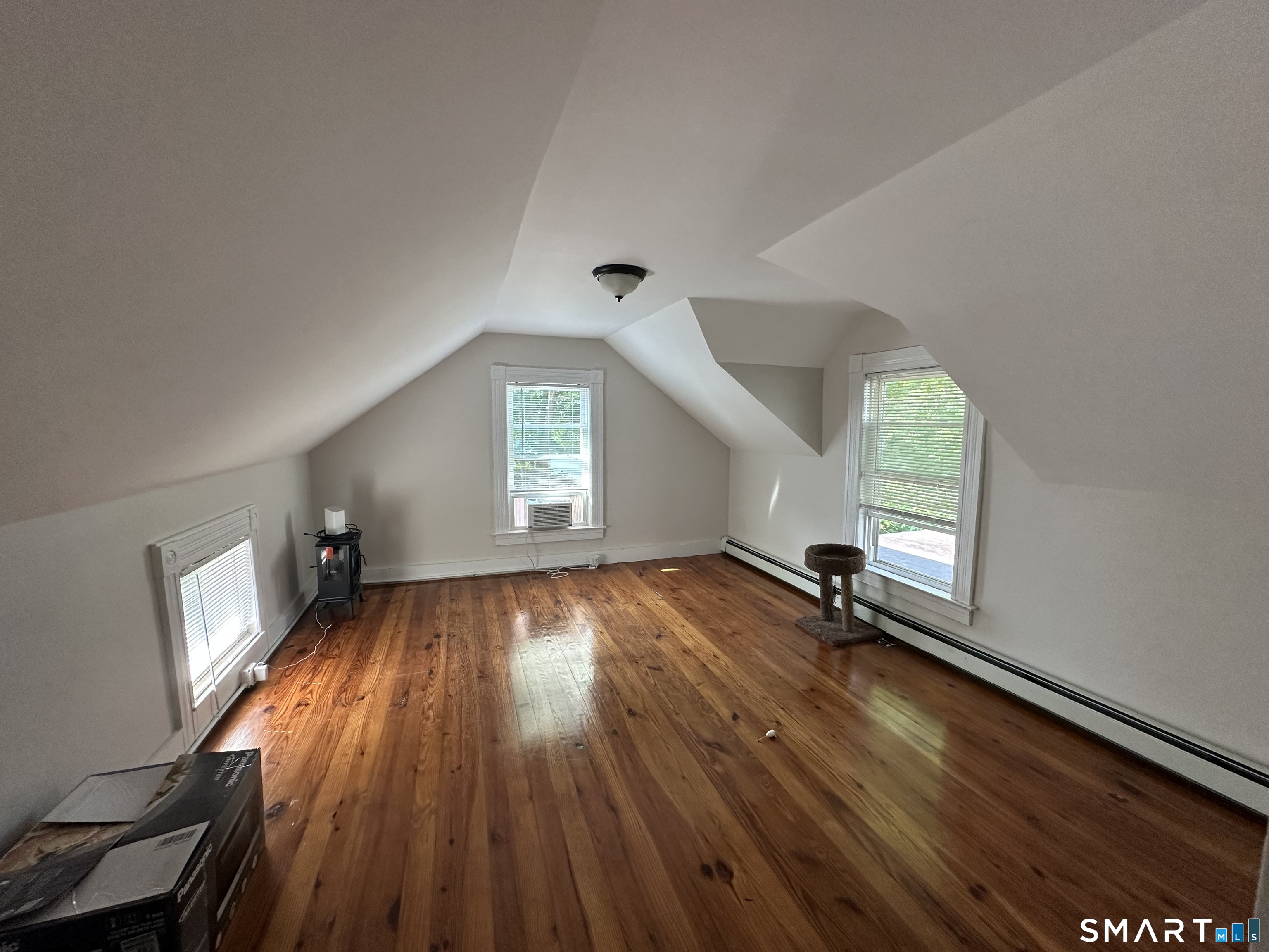 22 North Main Street East Hampton CT 06424