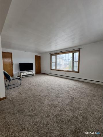 16 Grove Street New London CT 06320