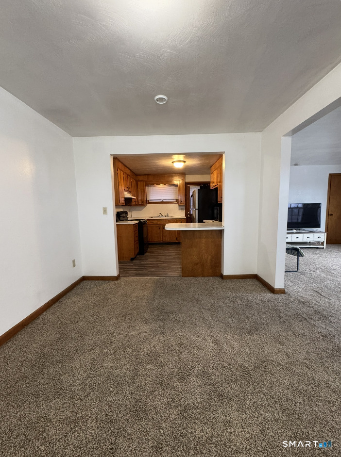 16 Grove Street New London CT 06320