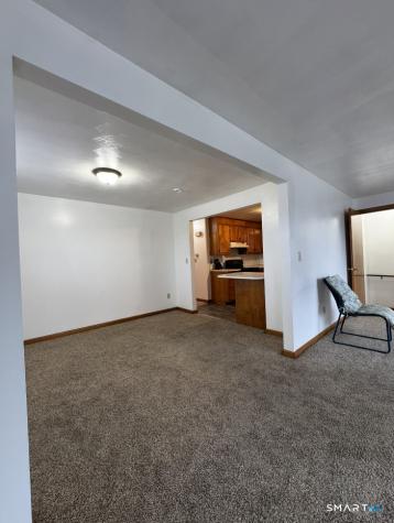 16 Grove Street New London CT 06320