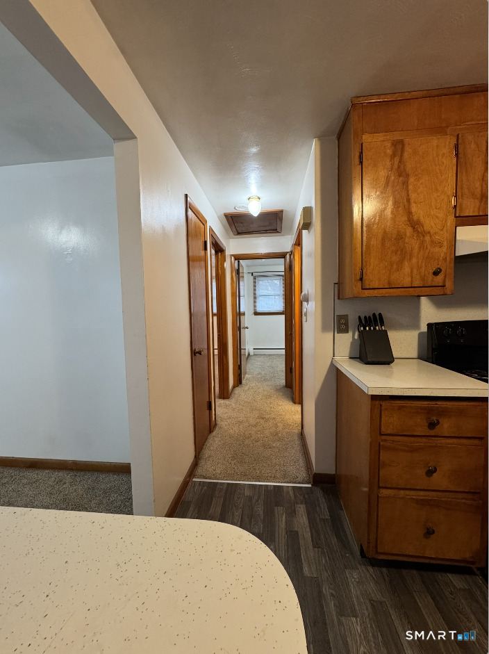 16 Grove Street New London CT 06320
