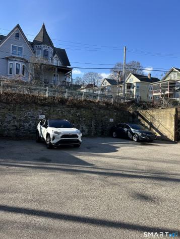 214 Broadway Norwich CT 06360