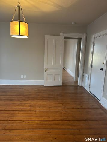 214 Broadway Norwich CT 06360