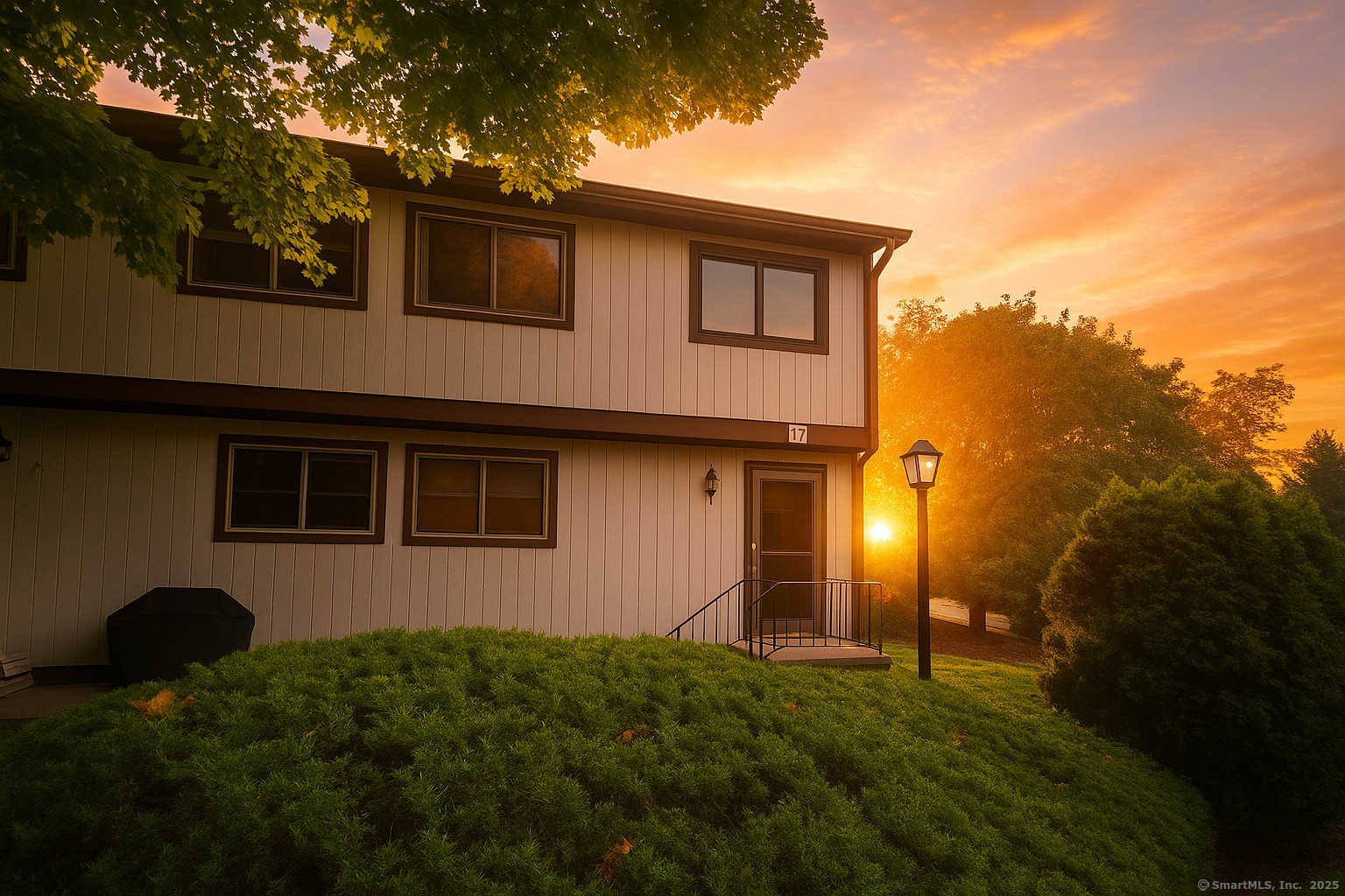27 Crows Nest Lane Danbury CT 06810