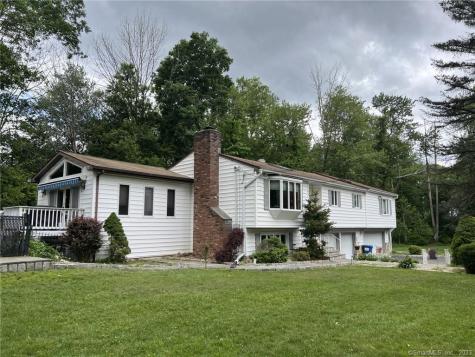 5 Benson Drive Danbury CT 06810