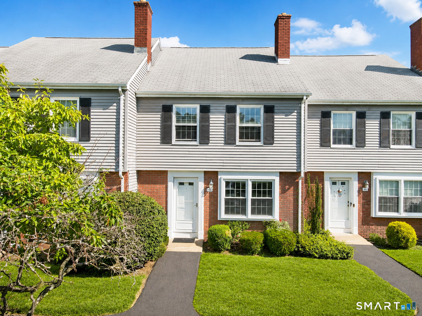 8 Barrington Drive Wethersfield CT 06109
