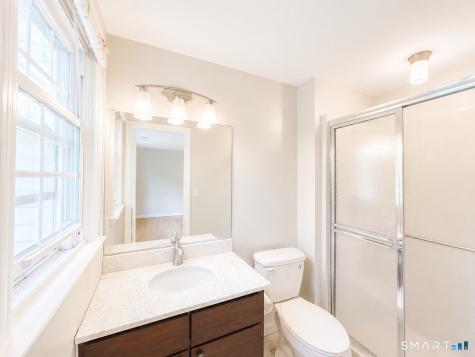 8 Barrington Drive Wethersfield CT 06109