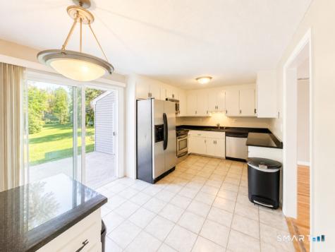 8 Barrington Drive Wethersfield CT 06109