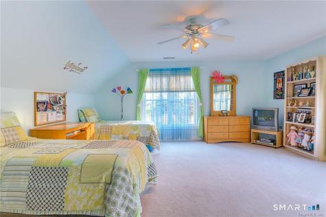 833 Millbrook Road Middletown CT 06457
