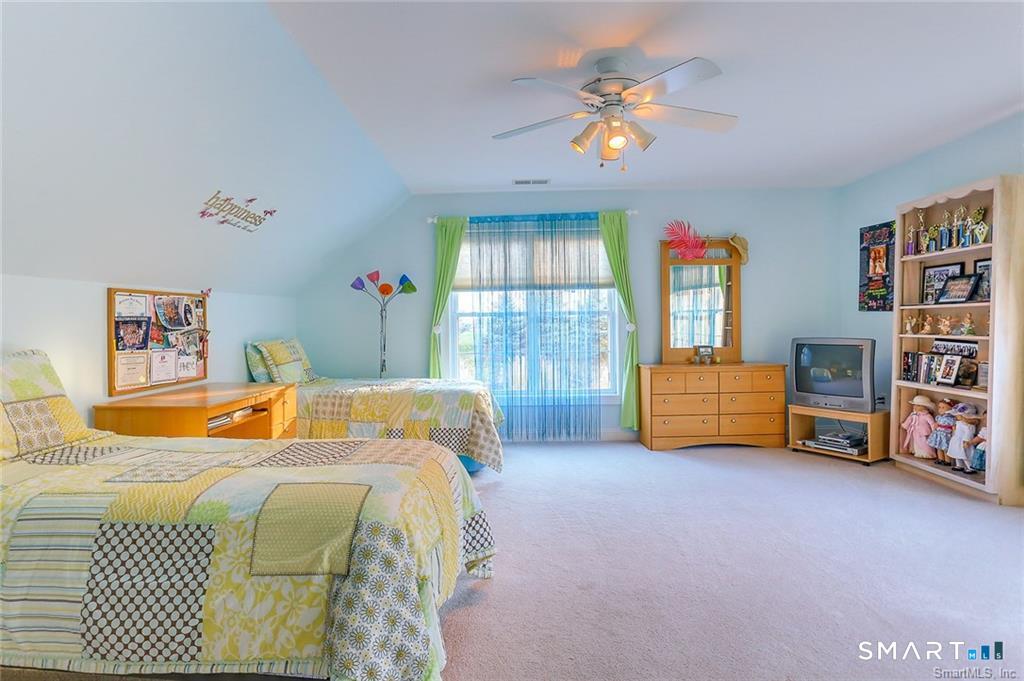 833 Millbrook Road Middletown CT 06457