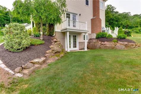 833 Millbrook Road Middletown CT 06457
