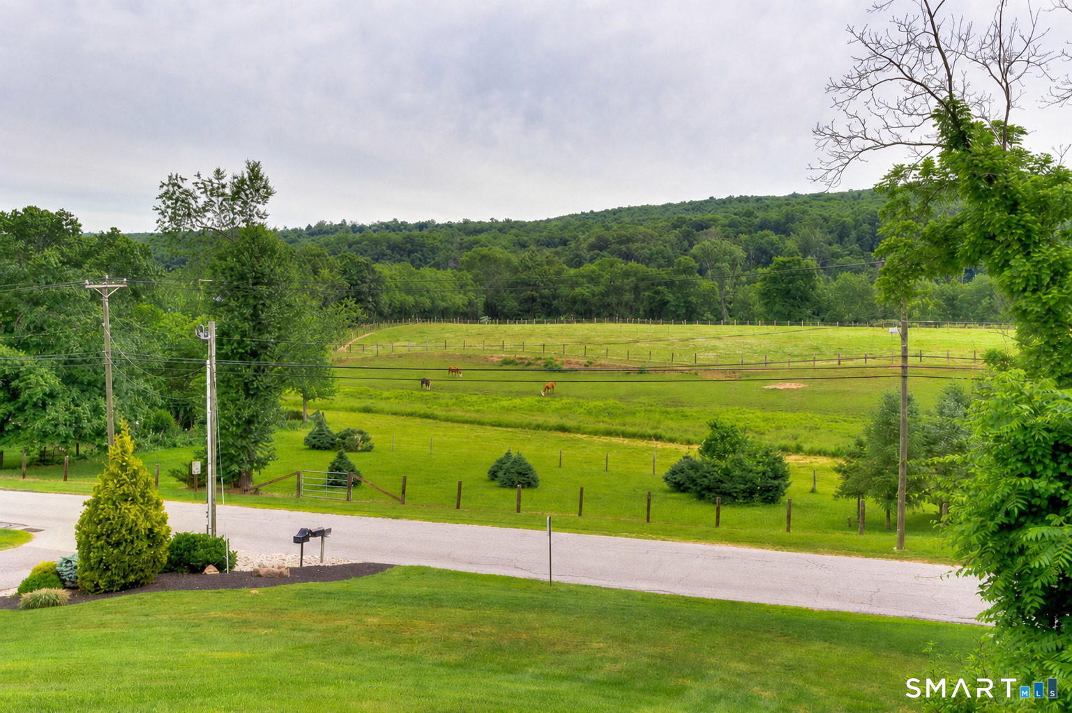 833 Millbrook Road Middletown CT 06457
