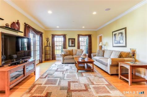 833 Millbrook Road Middletown CT 06457