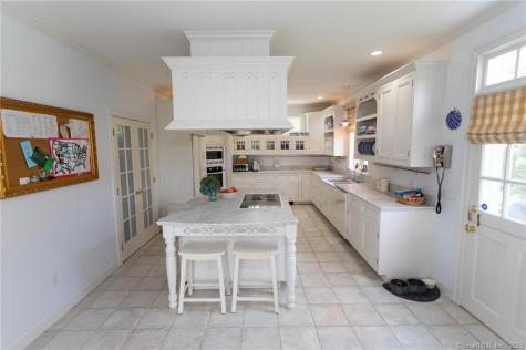 3 Wilson Avenue Old Saybrook CT 06475