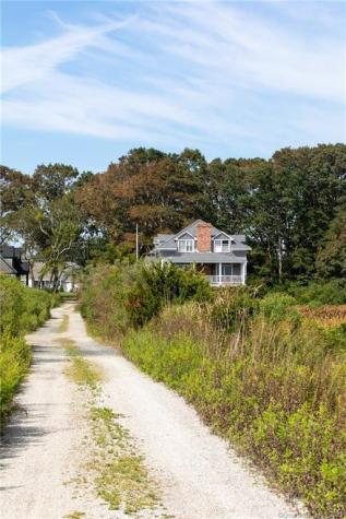 3 Wilson Avenue Old Saybrook CT 06475