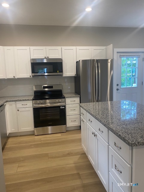 28 Kirkham Street Branford CT 06405