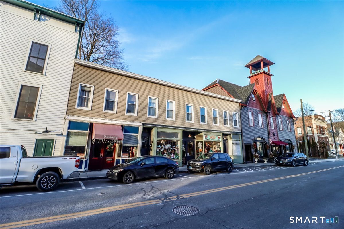 17 Church Street New Milford CT 06776