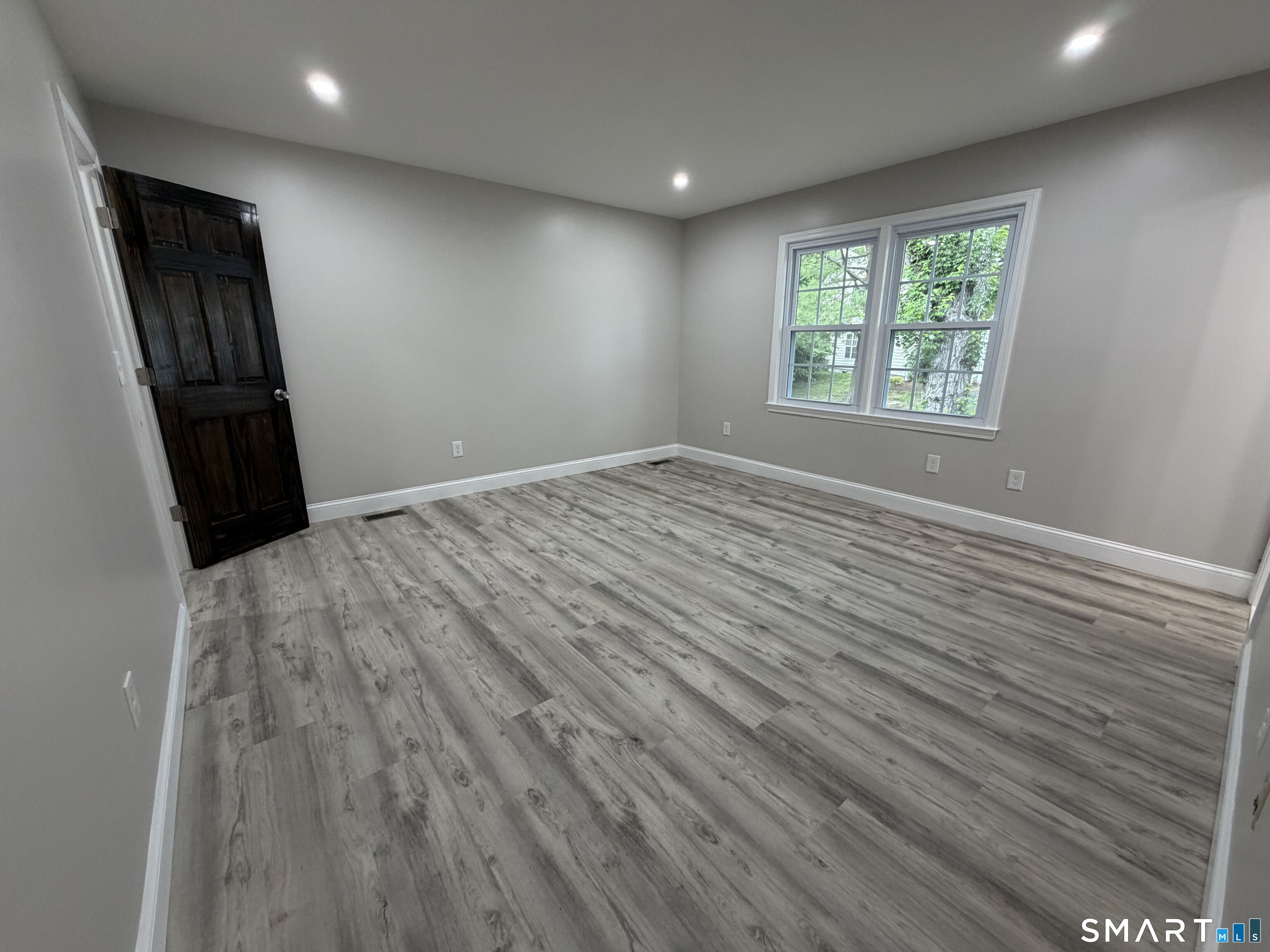 56 Janet Circle Bridgeport CT 06606