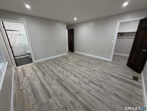 56 Janet Circle Bridgeport CT 06606