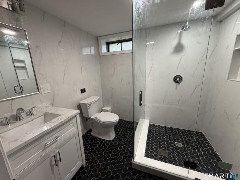 56 Janet Circle Bridgeport CT 06606