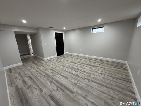 56 Janet Circle Bridgeport CT 06606