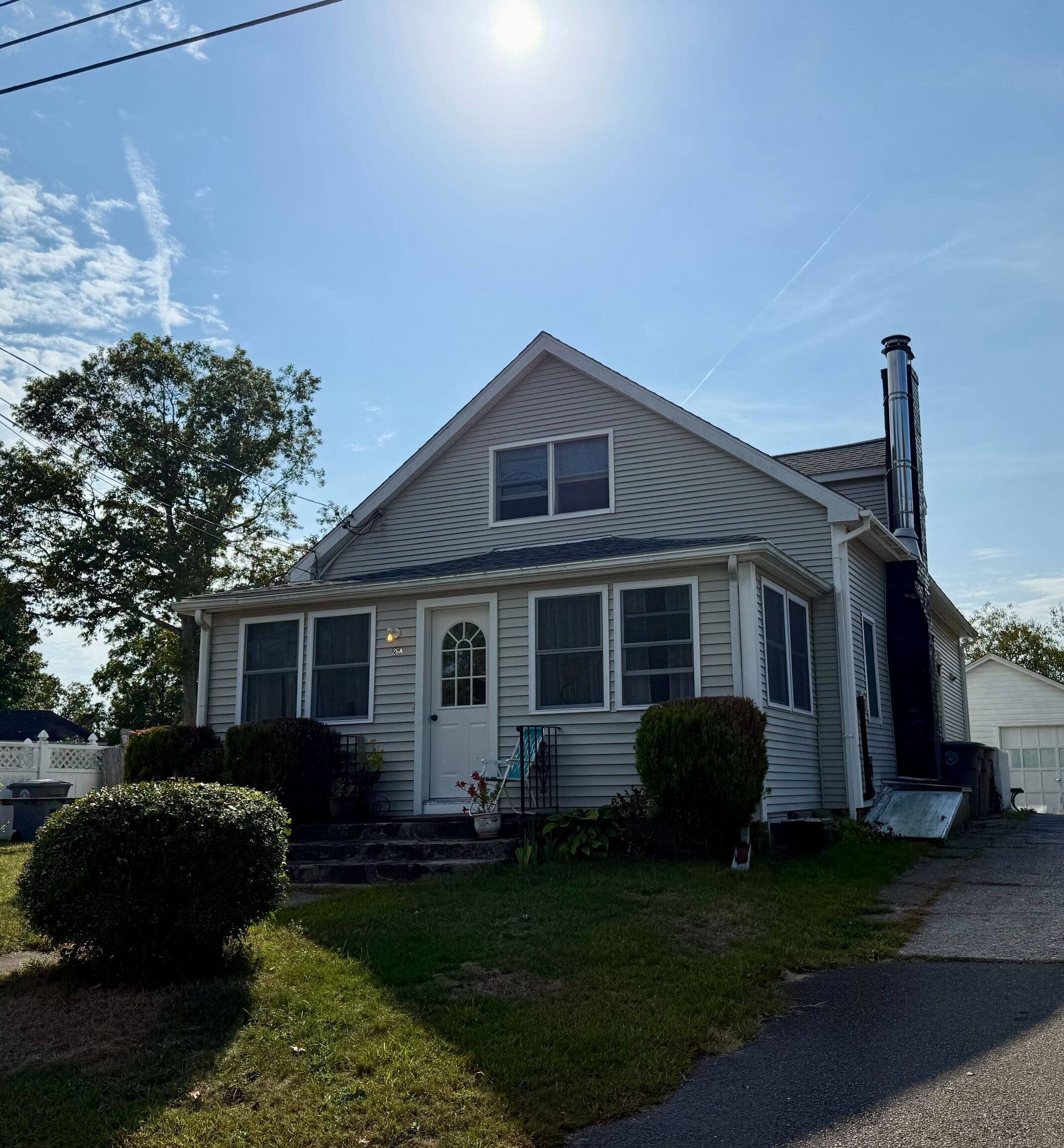 26 B Hillcrest Road East Lyme CT 06357