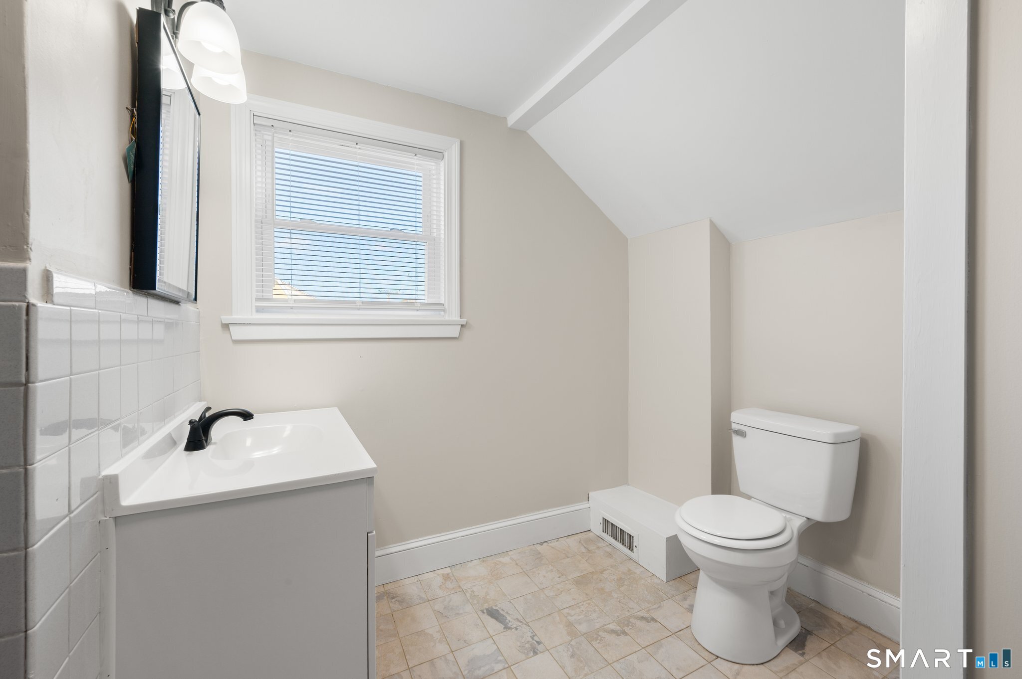 14 Clark Lane Waterford CT 06385