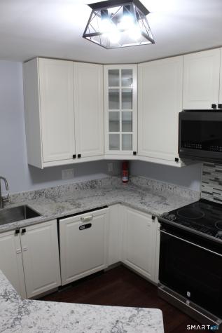8 Rose Lane Danbury CT 06811