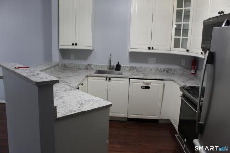 8 Rose Lane Danbury CT 06811
