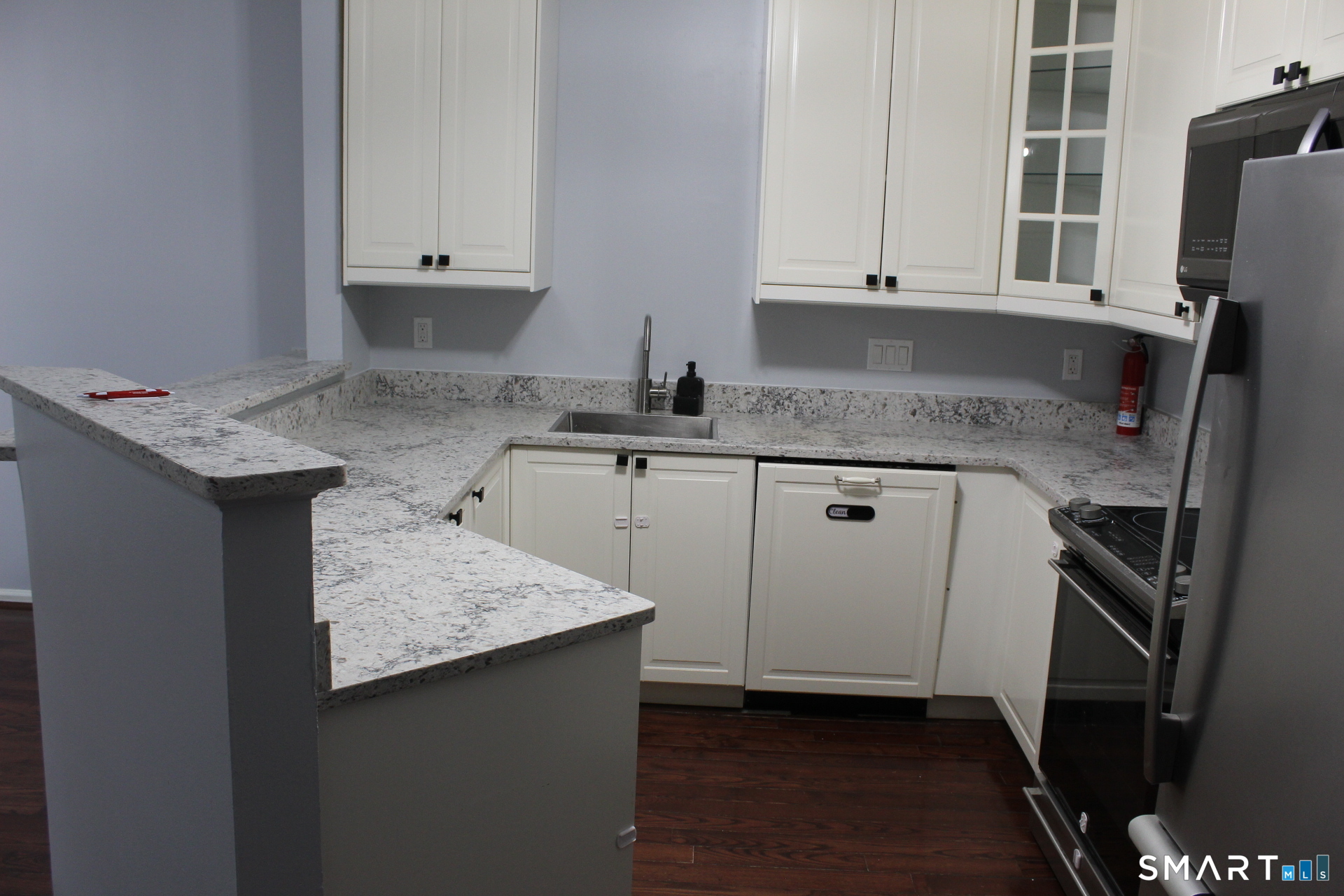 8 Rose Lane Danbury CT 06811