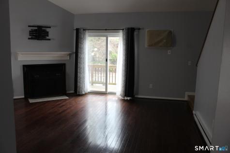8 Rose Lane Danbury CT 06811
