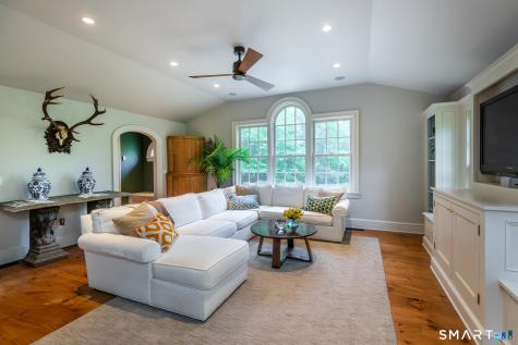 102 Westwoods Road Sharon CT 06069